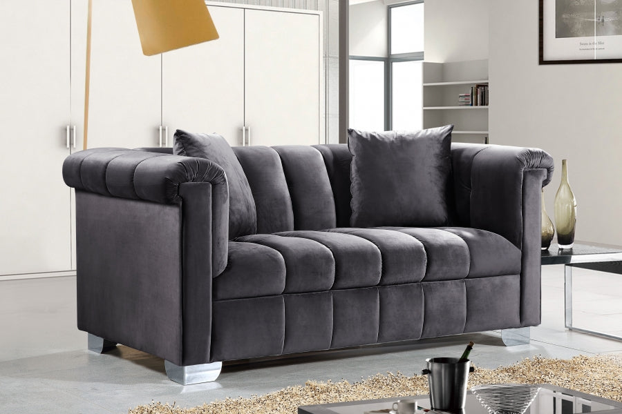Kelly Velvet Loveseat