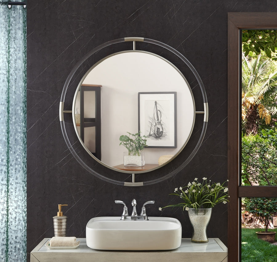 Queen || Mirror