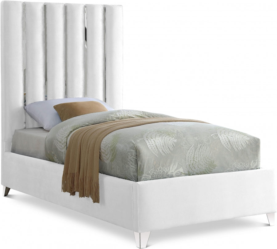 Enzo Velvet Bed