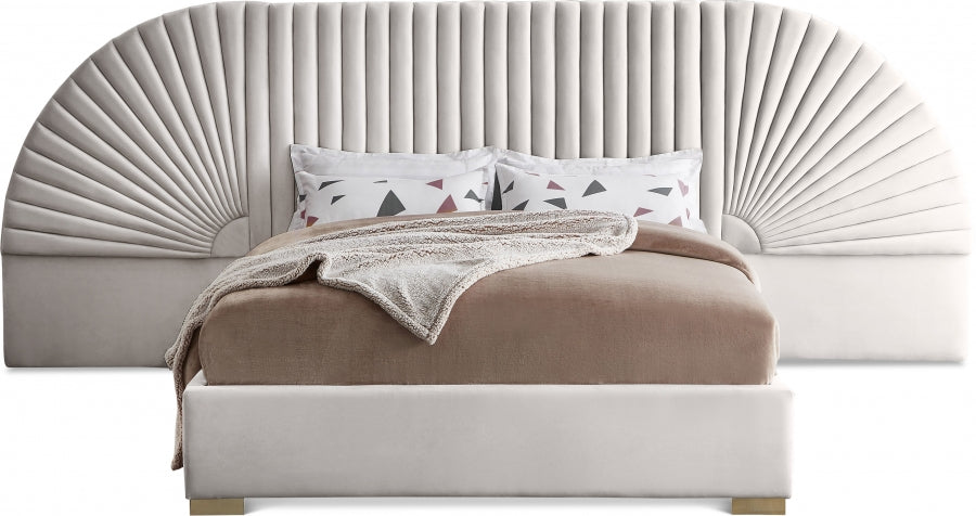 Luxe 8 Velvet Bed