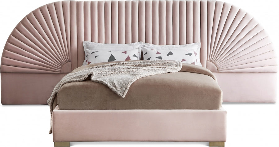 Luxe 8 Velvet Bed