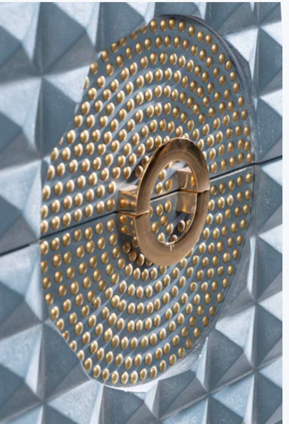 ZELDA STUDDED NIGHTSTANDS