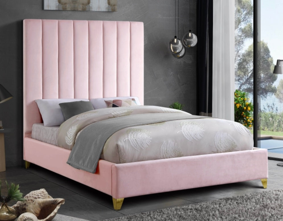 Luxury Lola Velvet Bed
