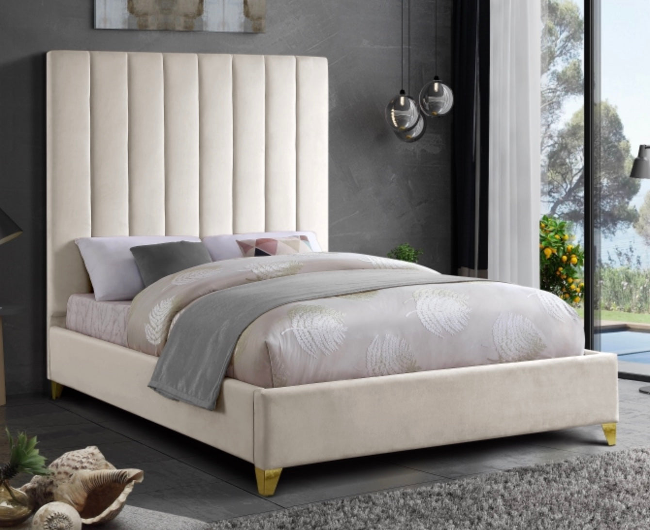 Luxury Lola Velvet Bed