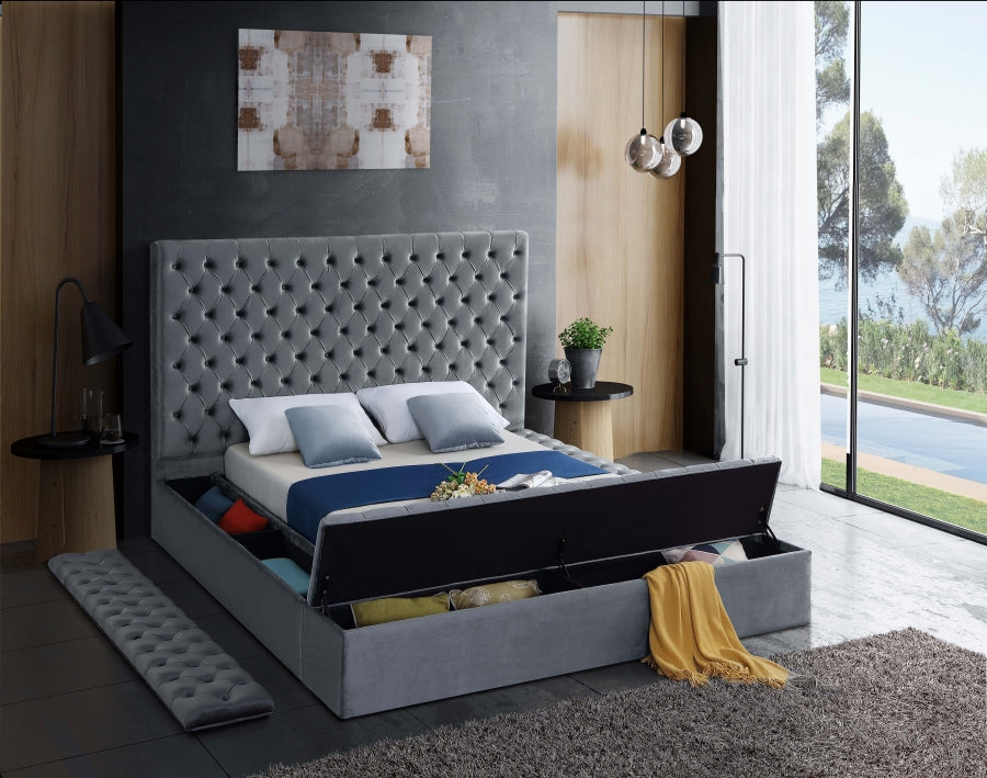 Luxe 5 Velvet Bed