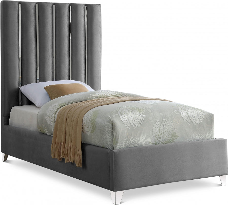 Enzo Velvet Bed